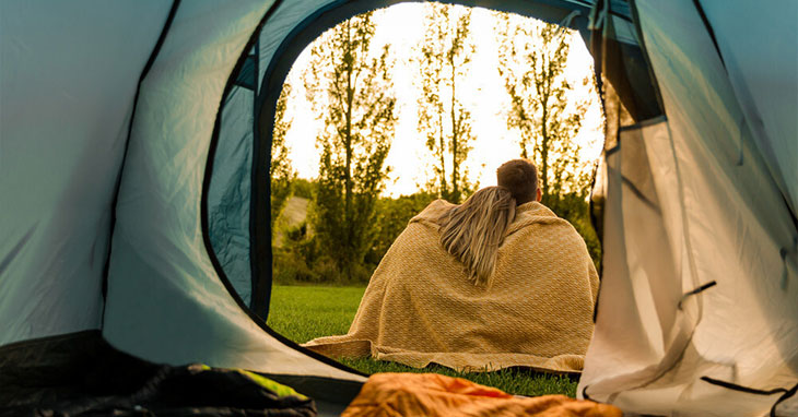 10 Best Camping Blankets (2024 Reviews)